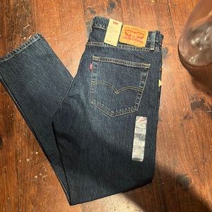 Brand New Levi 512
